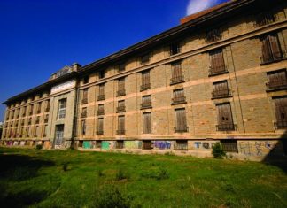 Μία άλλη στόχευση για τις Καπναποθήκες Παπαπέτρου