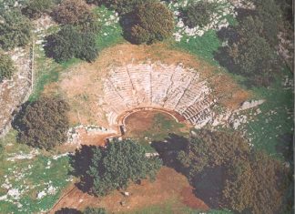 26ο Φεστιβάλ Αρχαίου Θεάτρου Οινιαδών – Οι παραστάσεις για το 2012