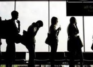 Σε 74 χώρες μετανάστευσαν 150.000 Έλληνες επιστήμονες