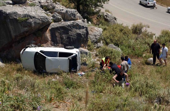ανατροπή αυτοκινήτου