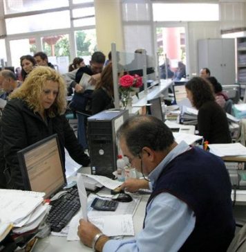 Η σκυτάλη των εποχικών από τη μια κυβέρνηση στην άλλη