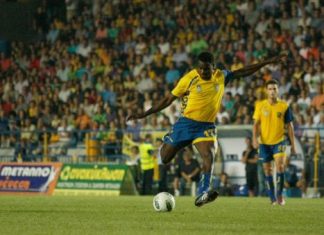 Τέλος Παππάς και Μεζάκ από τον Παναιτωλικό