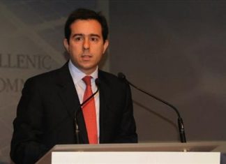 Ο Μηταράκης σε εκδήλωση της ΝΟΔΕ Αιτωλοακαρνανίας