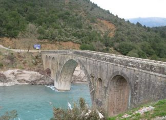 Το γεφύρι της Τέμπλας