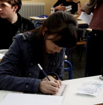 Σαρωτικές αλλαγές σε Λύκεια και ΑΕΙ: Τι προβλέπει το ν/σ