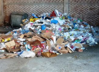 Kαταγγελίες για παράνομη απόθεση σκουπιδιών από το δήμο Μεσολογγίου στο Αιτωλικό