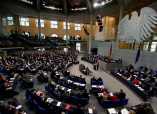 Μετά τις γερμανικές εκλογές, η Ελλάδα ξανά στο επίκεντρο