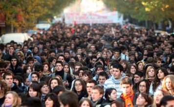 Κοινωνικό μέρισμα: Μεγάλοι χαμένοι… άνεργοι και φτωχοί