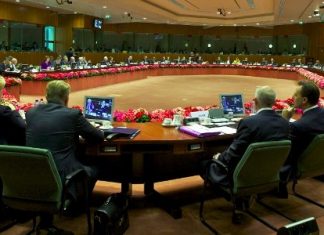 Η «σούπερ» δόση μέχρι 13 Δεκεμβρίου – Συμβιβασμός Γερμανίας και ΔΝΤ για το χρέος