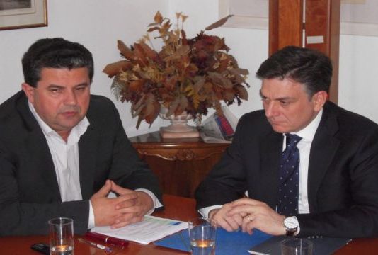Κατσούλης : «Περισσότερο βλέπει εμένα παρά την οικογένειά του ο Θάνος» (σχέσεις στοργής και αγάπης)