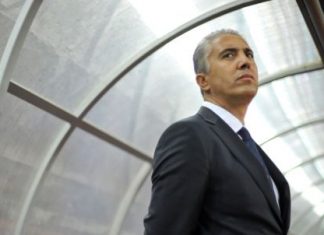 Προβάδισμα ο Κωστένογλου;