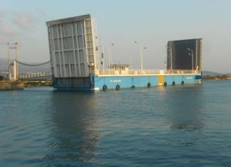 Κλειστή η πλωτή γέφυρα Λευκάδας