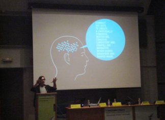 Σιγά μη μας μάθουν πώς τα φτύνουν τα κουκούτσια…