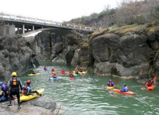Δωρεάν μαθήματα canoe-kayak και επίδειξη θαλασσίου σκι από το ΝΟΑ