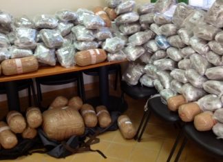 180 κιλά χασίς στο φως έπειτα από καταδίωξη έξω από την Αμφιλοχία