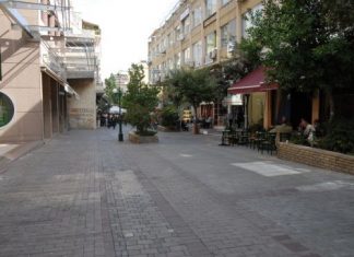 Kλειστά και τα καφέ στην απεργία της Πέμπτης