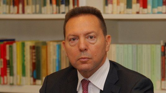 Κι άλλα μέτρα;