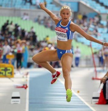 Ή με την Παπαχρήστου ή με τον Κούβελο