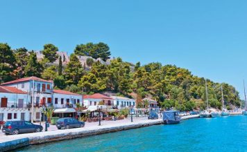 Η σταυροδοσία των υποψηφίων στους συνδυασμούς Αποστολάκη και Φερεντίνου