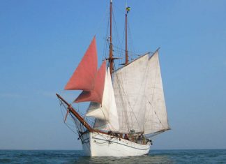 Στην Αμφιλοχία το πλωτό πολιτιστικό κέντρο Hulda