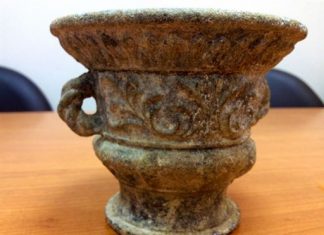 Eλεύθεροι οι αρχαιοκάπηλοι