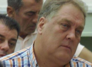 “Πασχίζουμε 10 και 15 ώρες τη μέρα για το δήμο Αγρινίου”…