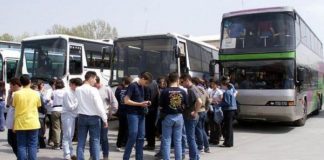 Διευκρινήσεις για τη μεταφορά των μαθητών ζητά ο Νεκτάριος Φαρμάκης