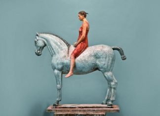 Συναρπαστικές «Εικόνες» του Βασίλη Παπασάικα