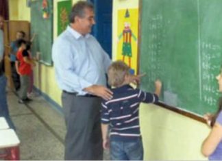 Επιστροφή στις αίθουσες για τον Αποστολόπουλο : από επιλογή ή εξ ανάγκης ;