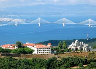 Σε εκκλησιαστικό σχίσμα οδηγείται η Μητρόπολη Ναυπάκτου