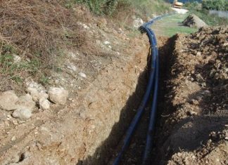 Ξεκίνησαν τα έργα για την κατασκευή δικτύου ύδρευσης στο Μύτικα προς παραλία Παλιόβαρκα