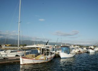 Με κίνδυνο “δένουν” τα σκάφη στο Αλιευτικό Καταφύγιο Μεσολογγίου!