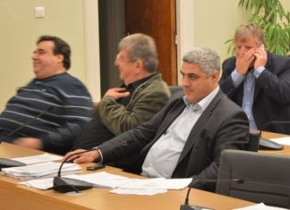 Άλλο ένα πλήγμα στη συνοχή της Πανδημοτικής