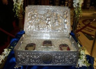 Τα Τιμία Δώρα των Μάγων στον Ιερό Ναό Αγίου Νικολάου Καινουρίου