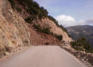 Μεγάλες κατολισθήσεις μεταξύ Θέρμου – Κόνισκας