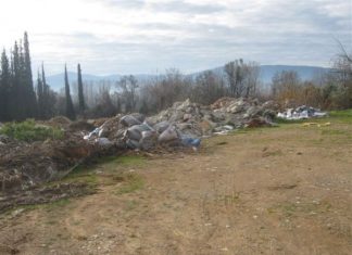 Προβληματισμός για τους σκουπιδότοπους που ξεφυτρώνουν