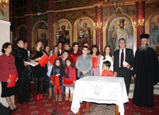 Εκδήλωση στα Καλύβια για την Γιορτή της Μητέρας