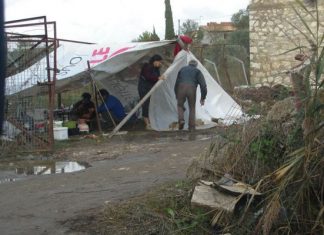 Συνεχίζεται το σύγχρονο δουλεμπόριο… Πεινασμένοι και χωρίς στέγη είναι 10 Ρουμάνοι στην Κατοχή