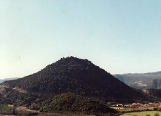 Το Κάστρο Εμπεσού