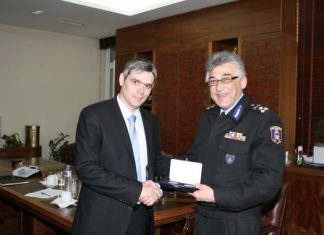Τουλάχιστον τα καταφέραμε στο “σχέδιο Αθηνά” της πυροσβεστικής…