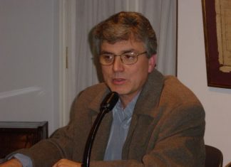 Απέπεμψαν τον “για όλα φταίει το Αγρίνιο” Μπρούμα