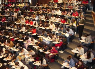 Ο Καλλικράτης, η Αθηνά και η αν…Αιδώς