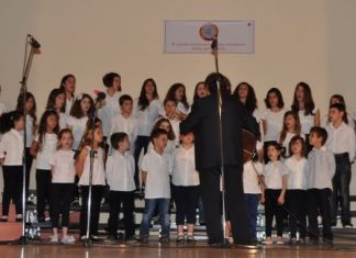 Με επιτυχία διοργανώθηκε το 1ο Παιδικό Χορωδιακό Φεστιβάλ Ναυπάκτου «Μίκης Θεοδωράκης»