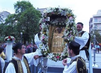 Το φωτορεπορτάζ από τη λιτάνευση της Εικόνας του Αγίου Χριστοφόρου