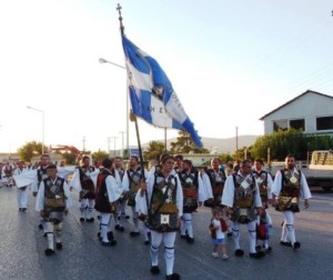 Εικόνες από το πανηγύρι του Άη-Συμιού