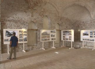 Εγκαινιάστηκε η έκθεση “Όψεις της εβραϊκής παρουσίας στη Ναύπακτο”