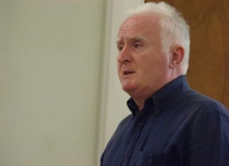 Δηλαδή ο Μοσχολιός με τους 52 προέδρους στα χωριά το πάνε για “Ελιά”