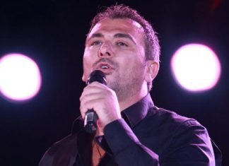 Η συναυλία του Ρέμου και η θλίψη της περιφερόμενης παρακμής