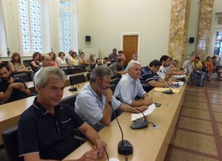 “Καμία συνεργασία” (;)