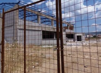 Κλειστό αερογέφυρας : από παράταση σε παράταση